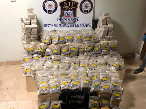 233 Kilo Eroinle Yakalan Eski Uzman Çavuşun Lüks Yaşamı