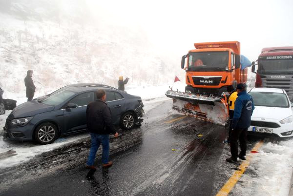 Erciyes’te Sezonun İlk Kar Kazası