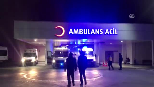 59 Düzensiz Göçmen Gıda Zehirlenmesi Şüphesiyle Hastaneye Kaldırıldı