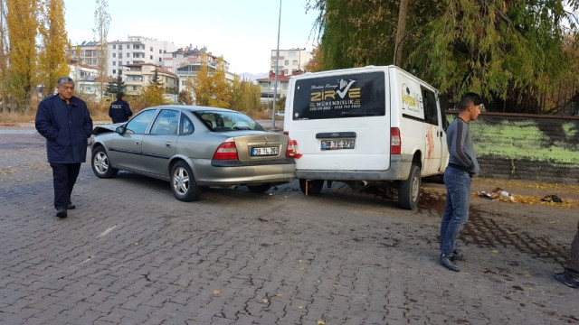 Develi’de Trafik Kazası: 4 Yaralı