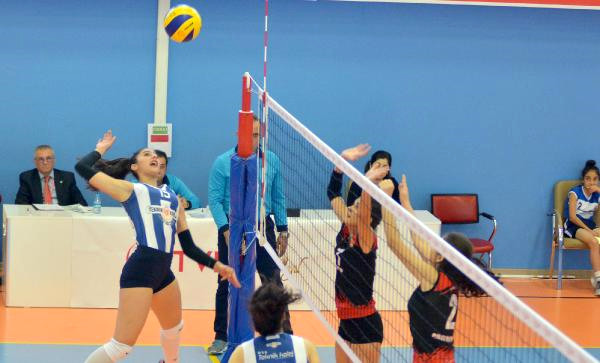 Kayseri Osb Teknik Koleji Atletikspor – Çukurova Efes: 3-0