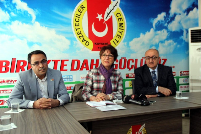 CHP Melikgazi Belediye Başkan Adayı Karaoğlu: ‘Hepimizin Silkelenip Bu Ülke İçin En İyinin…