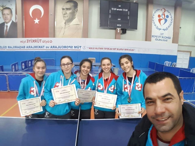 Genç Sultan Koleji Türkiye Şampiyonası’na Gidecek