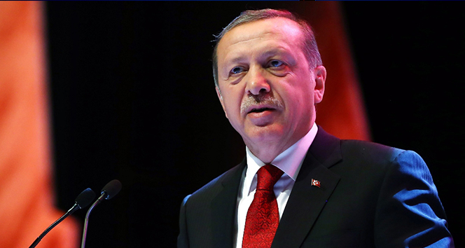 Cumhurbaşkanı Erdoğan: ‘Sanatçı sanatıyla konuşur, bu tür insanlara dalkavukluk yapmaz’
