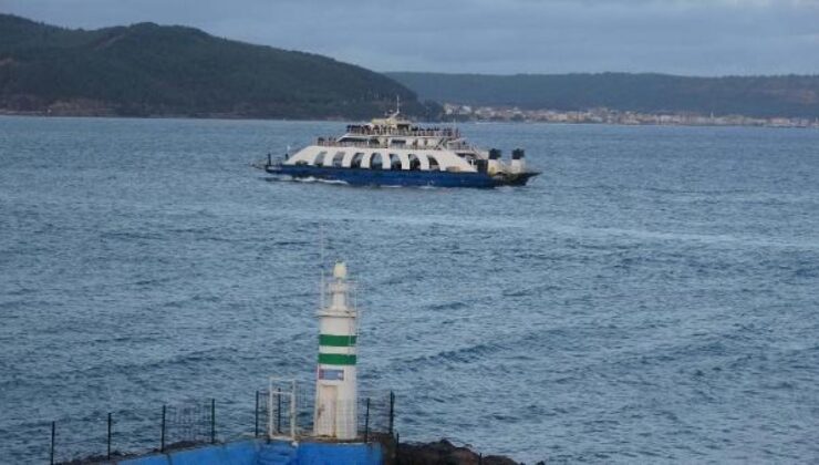 Bozcaada ve Gökçeada’ya yarınki feribot seferleri iptal edildi