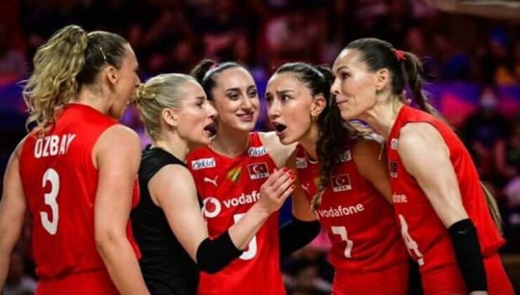 Harikulade geri dönüş! Filenin Sultanları, olimpiyatlara galibiyetle başladı!