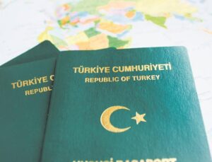 Bakan Bolat’tan ‘yeşil pasaport’ açıklaması