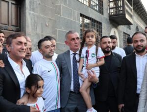 TFF Başkanı Hacıosmanoğlu Amedspor’un gala yemeğine katıldı