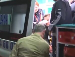 Derbi sonrası gazeteciye akın: Burnu kırıldı