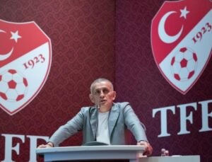 İbrahim Hacıosmanoğlu’ndan yabancı VAR açıklaması!