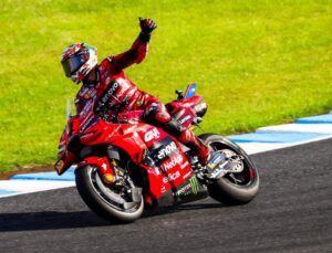 MotoGP Japonya Grand Prix’sini Francesco Bagnaia kazandı