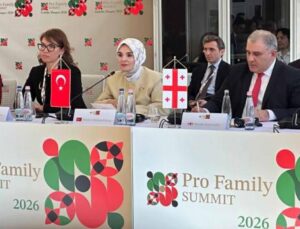 Bakan Göktaş, Macaristan’da düzenlenen “Aile Odaklı Zirve”de konuştu