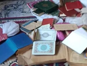 Adana’da kursa girip Kur’an-ı Kerim’lere ziyan verdiler!