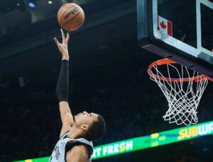 22 yaşındaki Wembanyama’dan NBA’de tarihi rekor