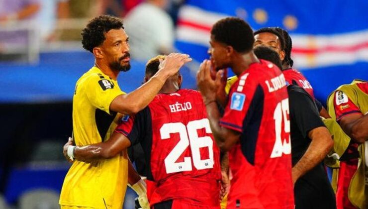 Muslera’nın yanlışı ekibi yaktı! Dünya Kupası’nın sürpriz takımından Uruguay’a çelme
