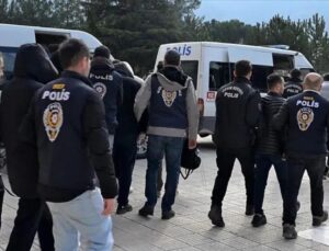 12 ilde kabahat örgütlerine operasyon: 74 gözaltı