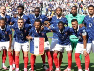 Dünya futbolunda parmak ısırtan muvaffakiyet: Fransız modeli!