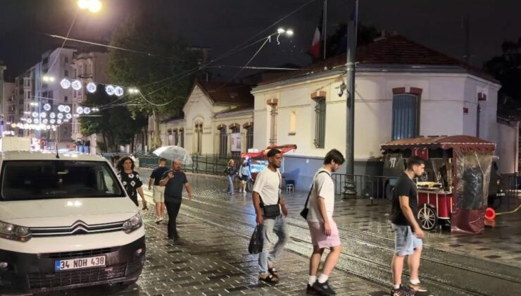 İstanbul’da sağanak tesirli oluyor