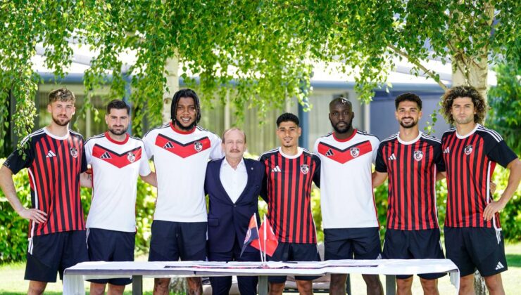 Süper Lig takımında yasak kalktı! 7 transfer birden açıklandı